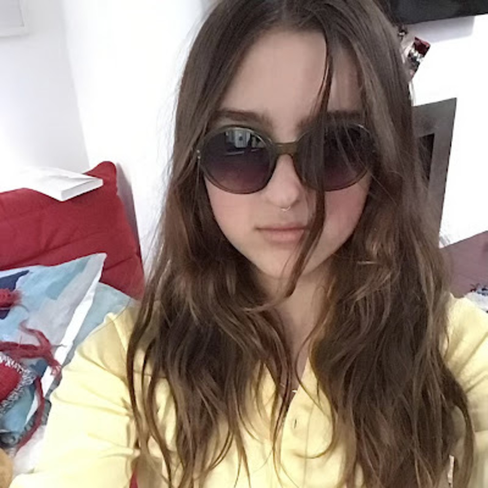 Meet your Posher, Jade